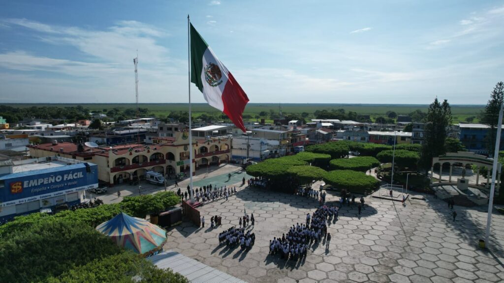 Se Realiza Izamiento De Bandera Monumental H Ayuntamiento De Las